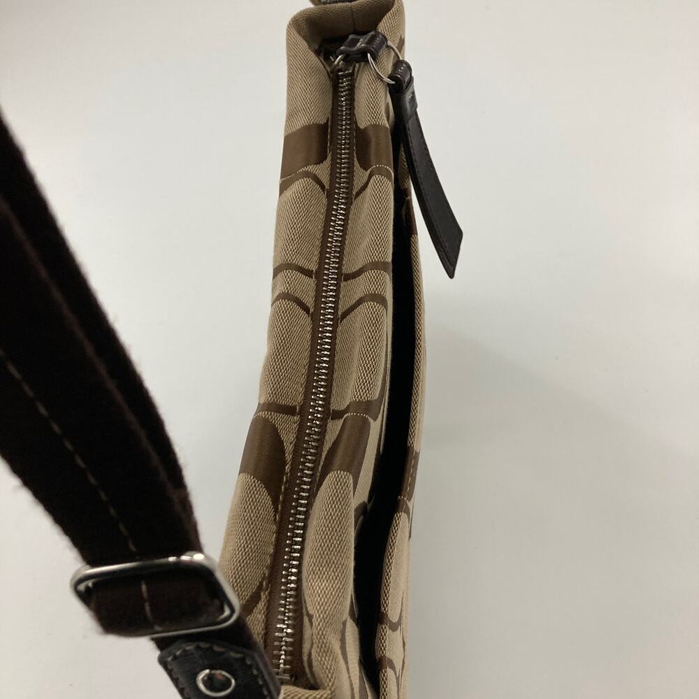 COACH F19220 CANVAS SIGNATURE PRINT CROSSBODY BAG - Picture 9 of 14
